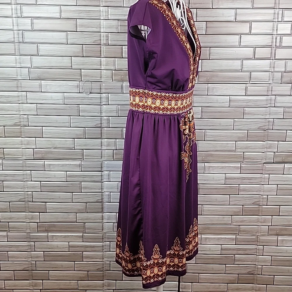 Deep v-neck purple dress - Picture 6 of 12